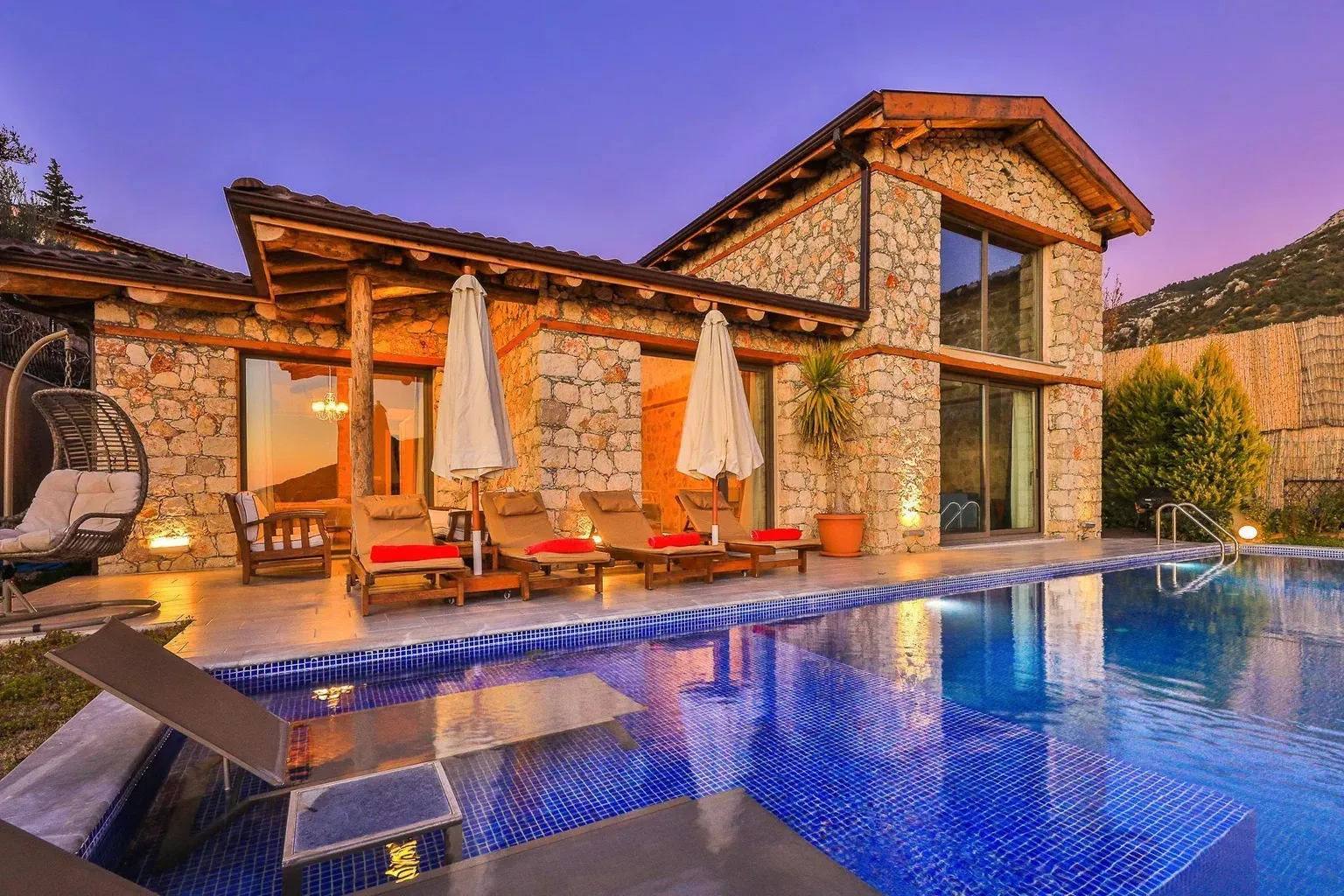 Villa Hestia Flo